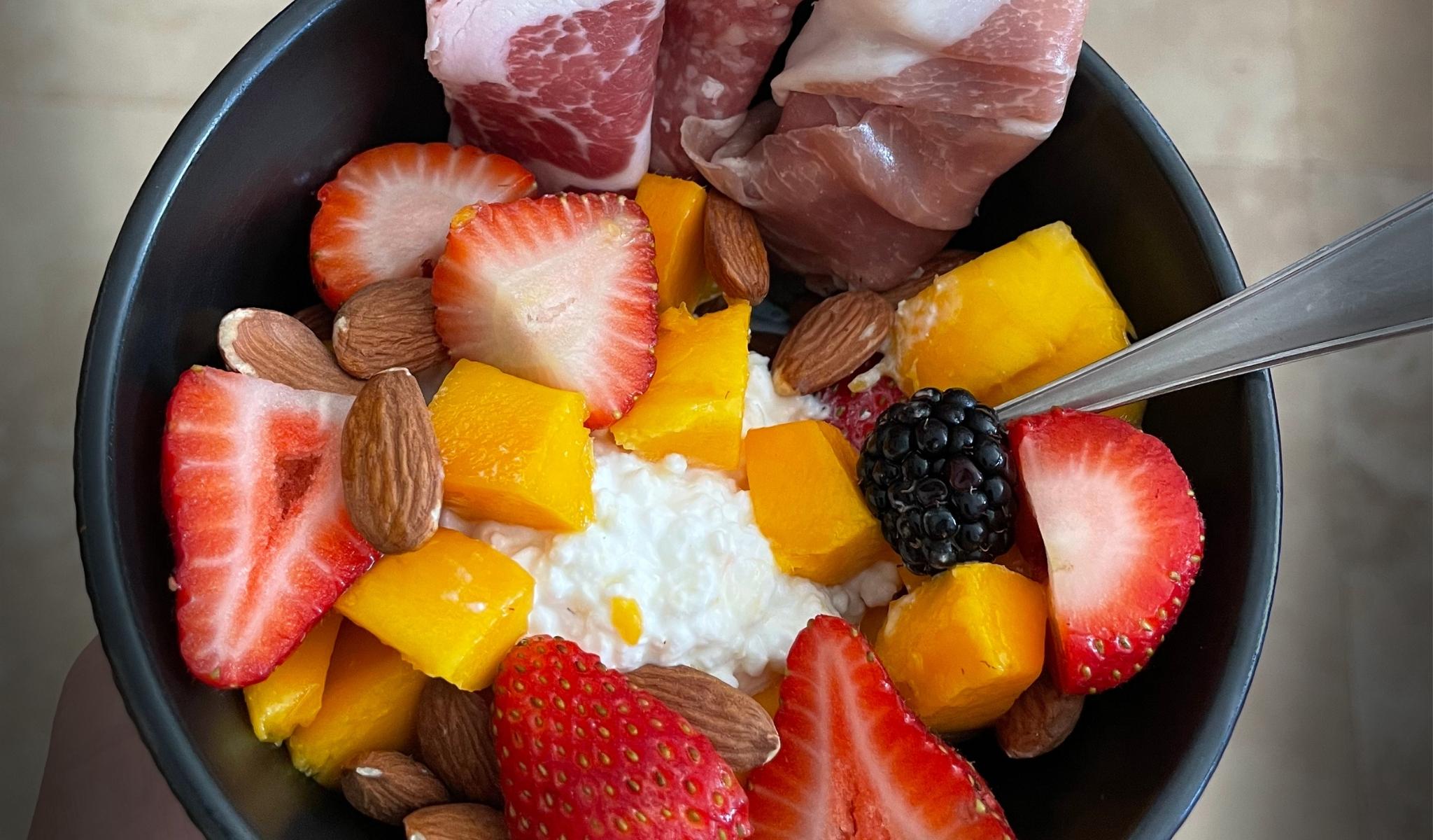 Fruit & Cottage Cheese Bowl